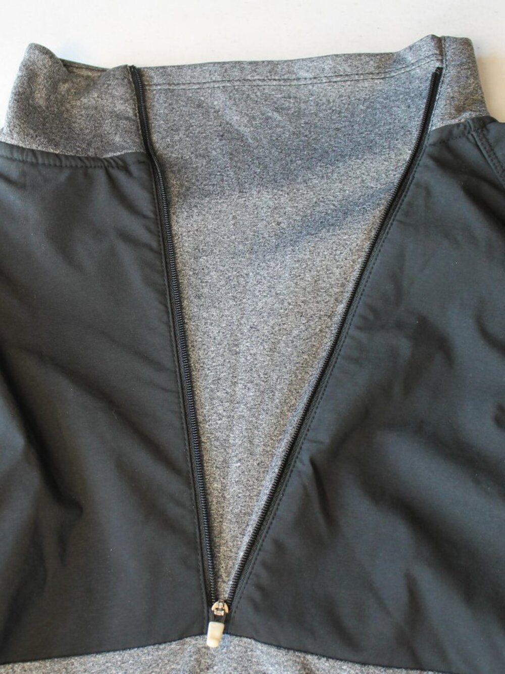 Nike Dri-FIT Heather Gray Full Zip Hooded Training Jacket Size M - Picture 2 of 11